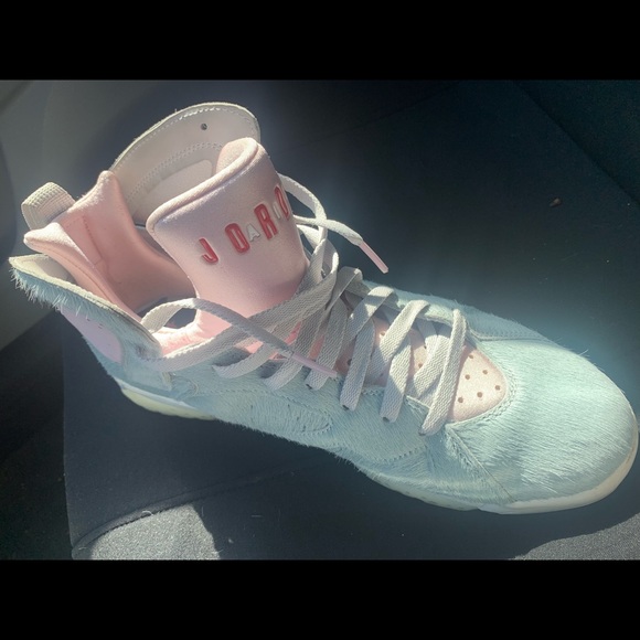 Jordan 7 (bugz bunny addition) main image 5